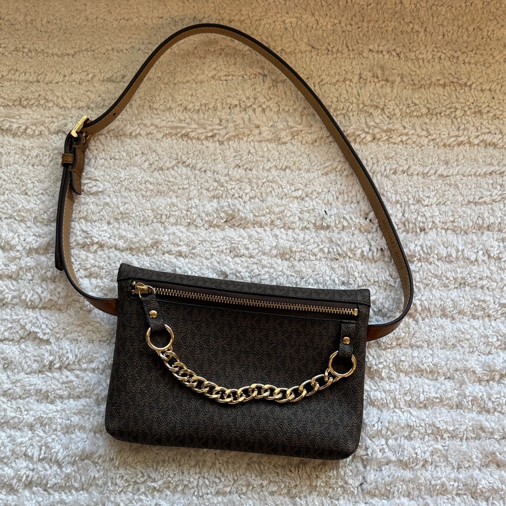 Elegant Brown Chain Strap Belt Bag